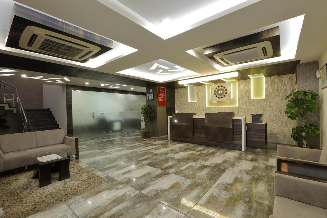 Hotel Unity Ahmedabad Exterior photo