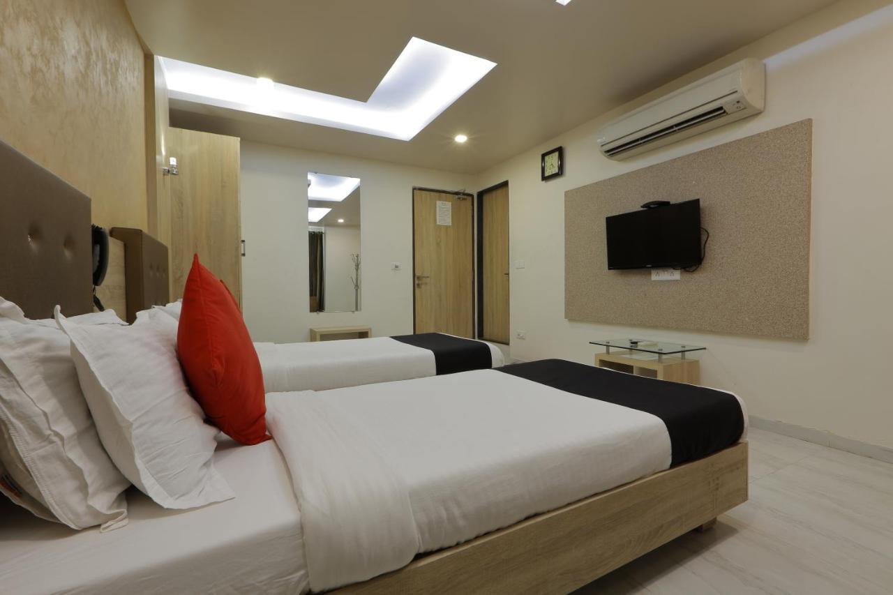 Hotel Unity Ahmedabad Exterior photo