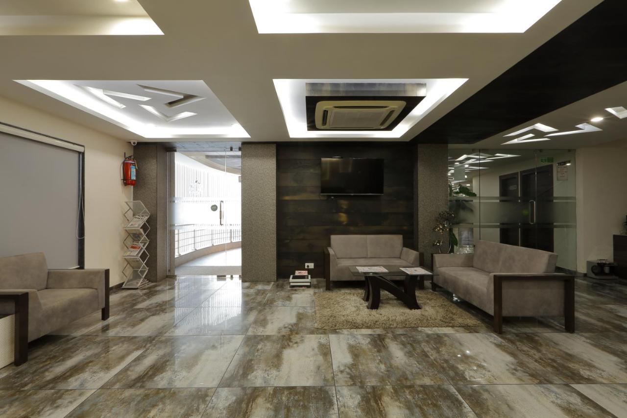 Hotel Unity Ahmedabad Exterior photo