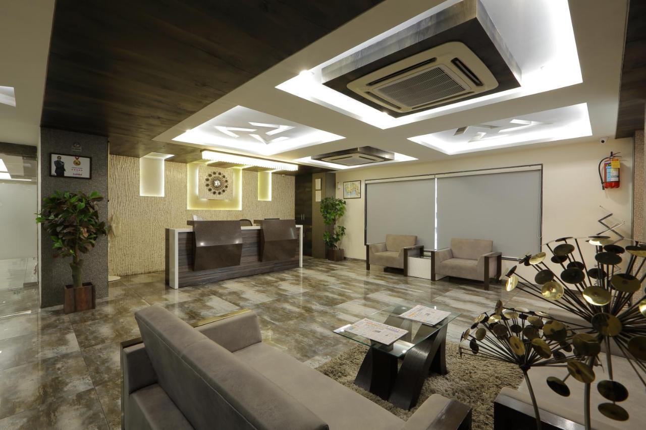 Hotel Unity Ahmedabad Exterior photo