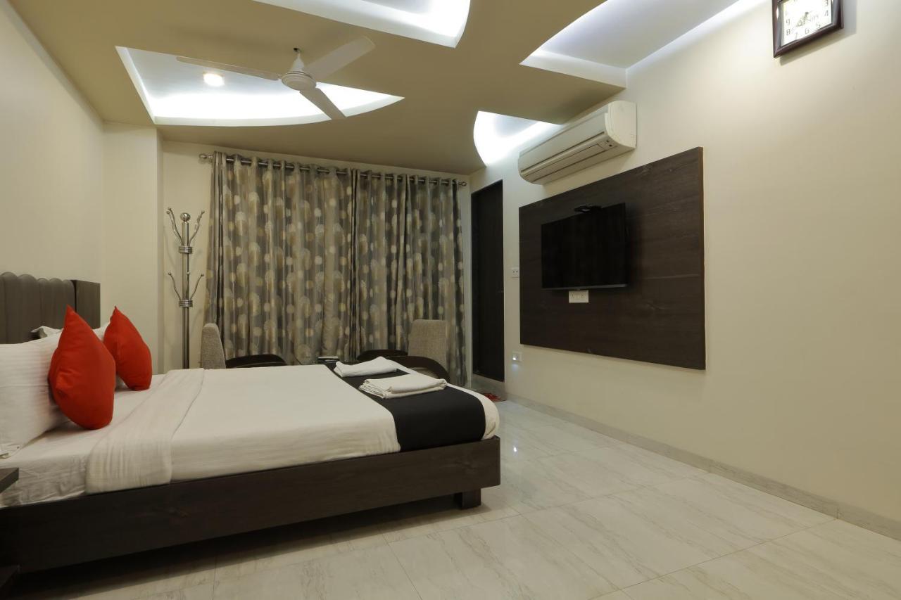 Hotel Unity Ahmedabad Exterior photo